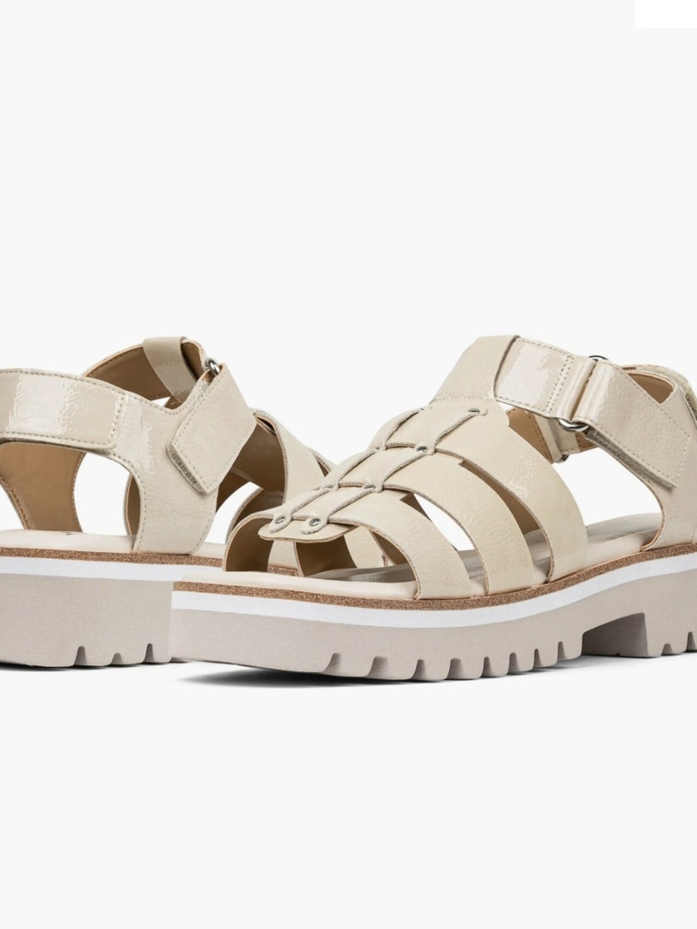 Donald Pliner Woman,s Pryme Lug Sole Fisherman Sandal Size 11